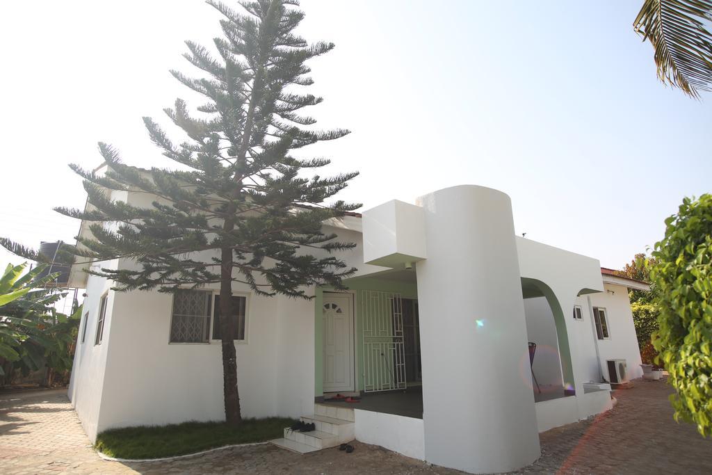 Akmary Guest House Ogbodjo Exterior foto